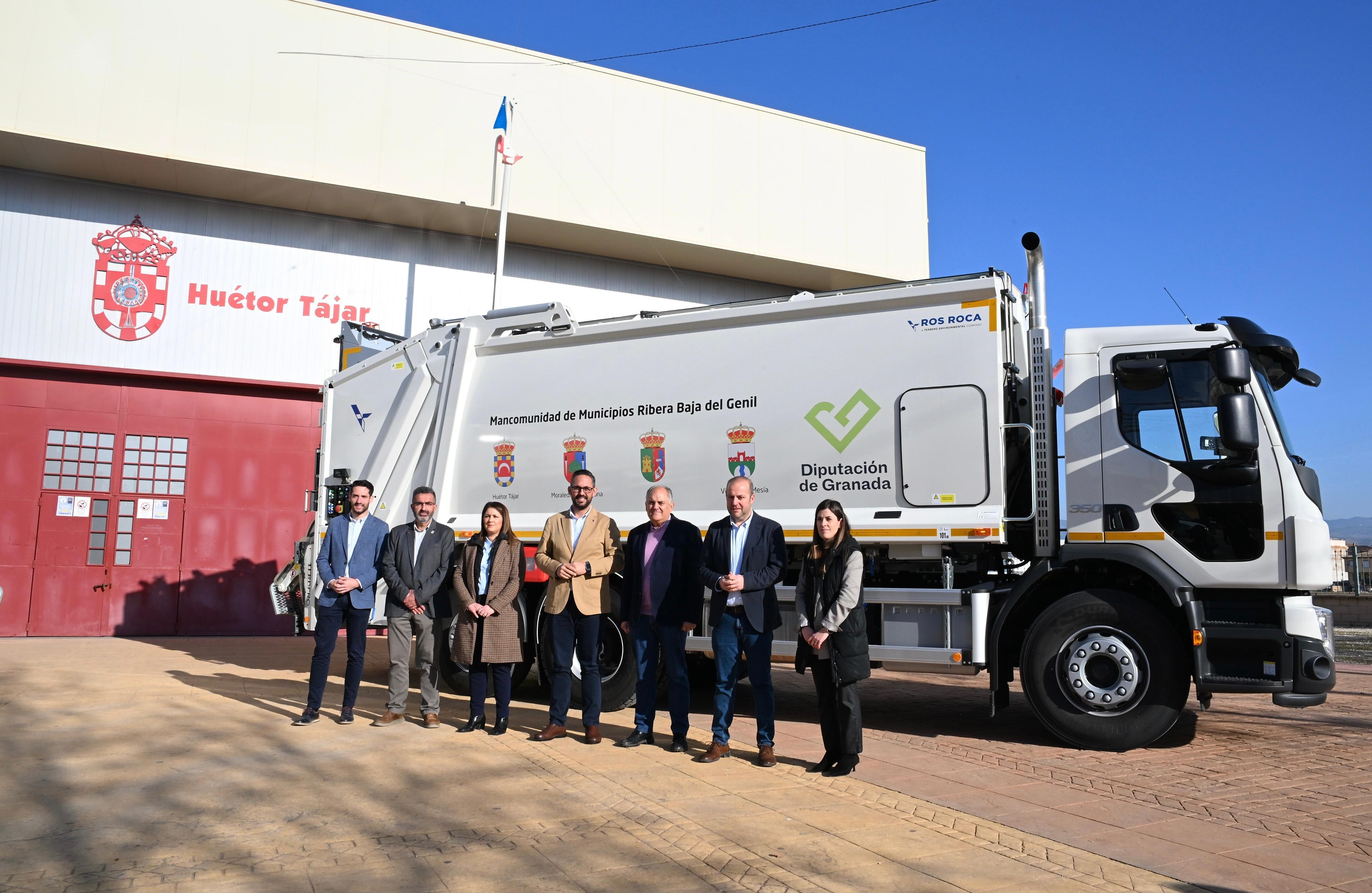 Diputación financia con 254.100 euros la adquisición de dos vehículos para la recogida de residuos en la Ribera Baja del Genil