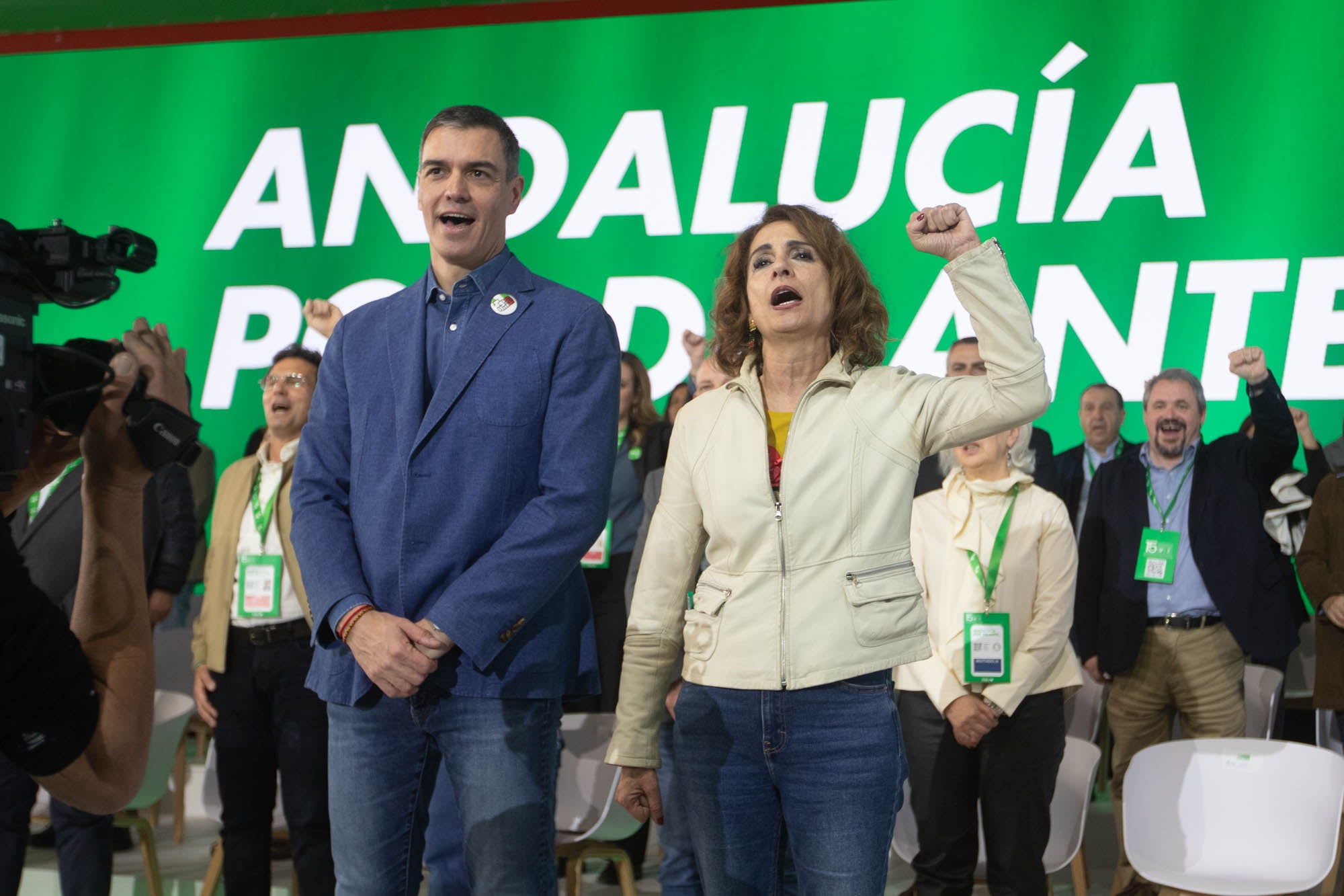 Las fotografías del cierre del congreso del PSOE-A en Armilla con Pedro Sánchez