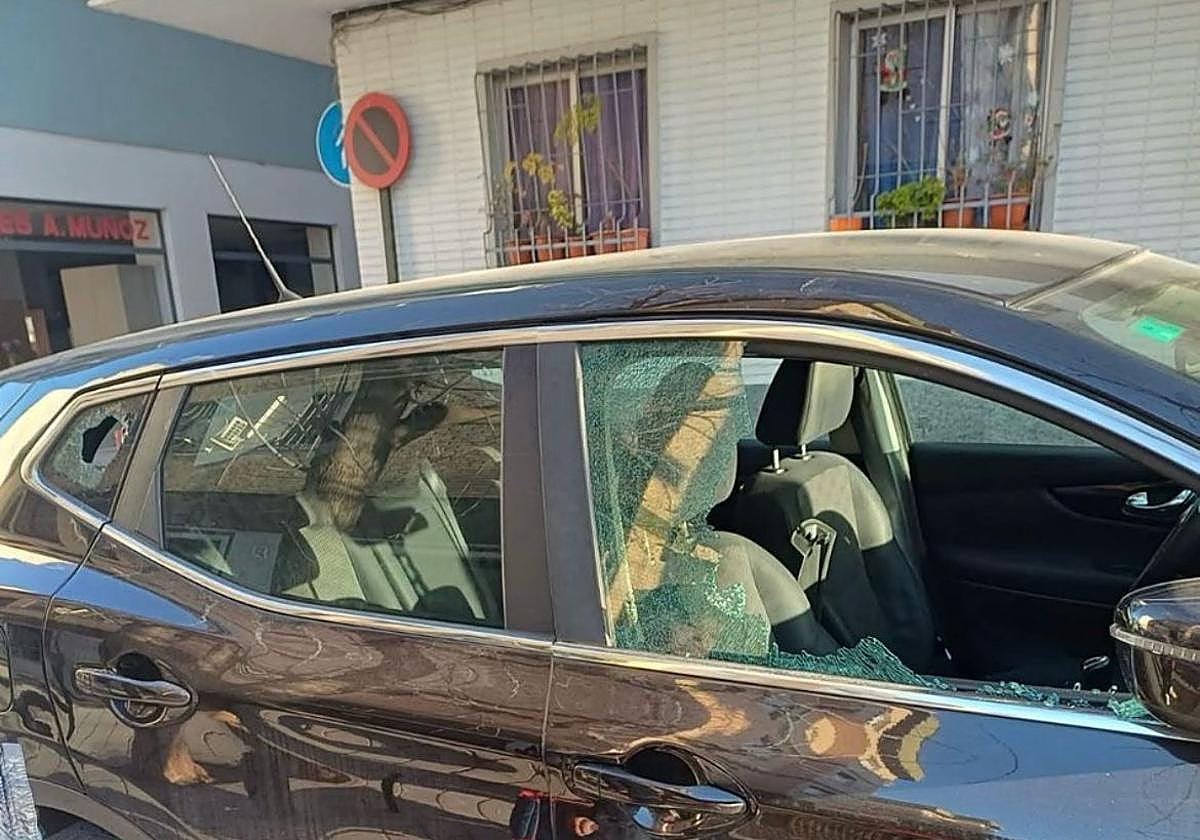 Vehículo afectado por robos en la Chana