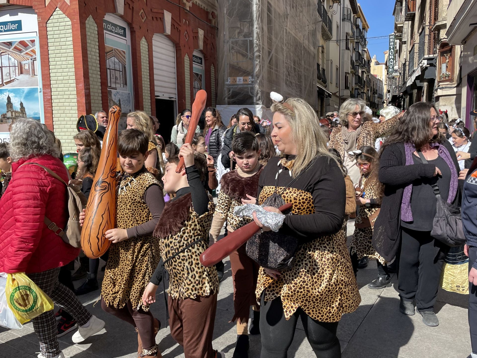 Las imágenes del pasacalles del Carnaval escolar de Jaén