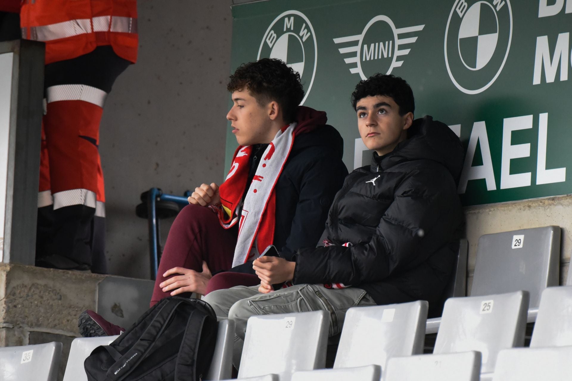 Encuéntrate en las gradas de El Arcángel y en el viaje desde Granada a Córdoba