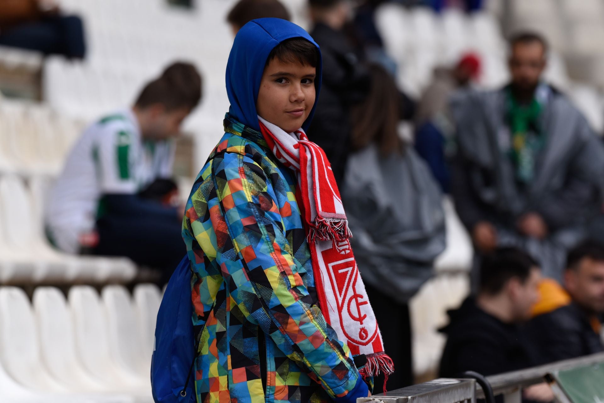 Encuéntrate en las gradas de El Arcángel y en el viaje desde Granada a Córdoba