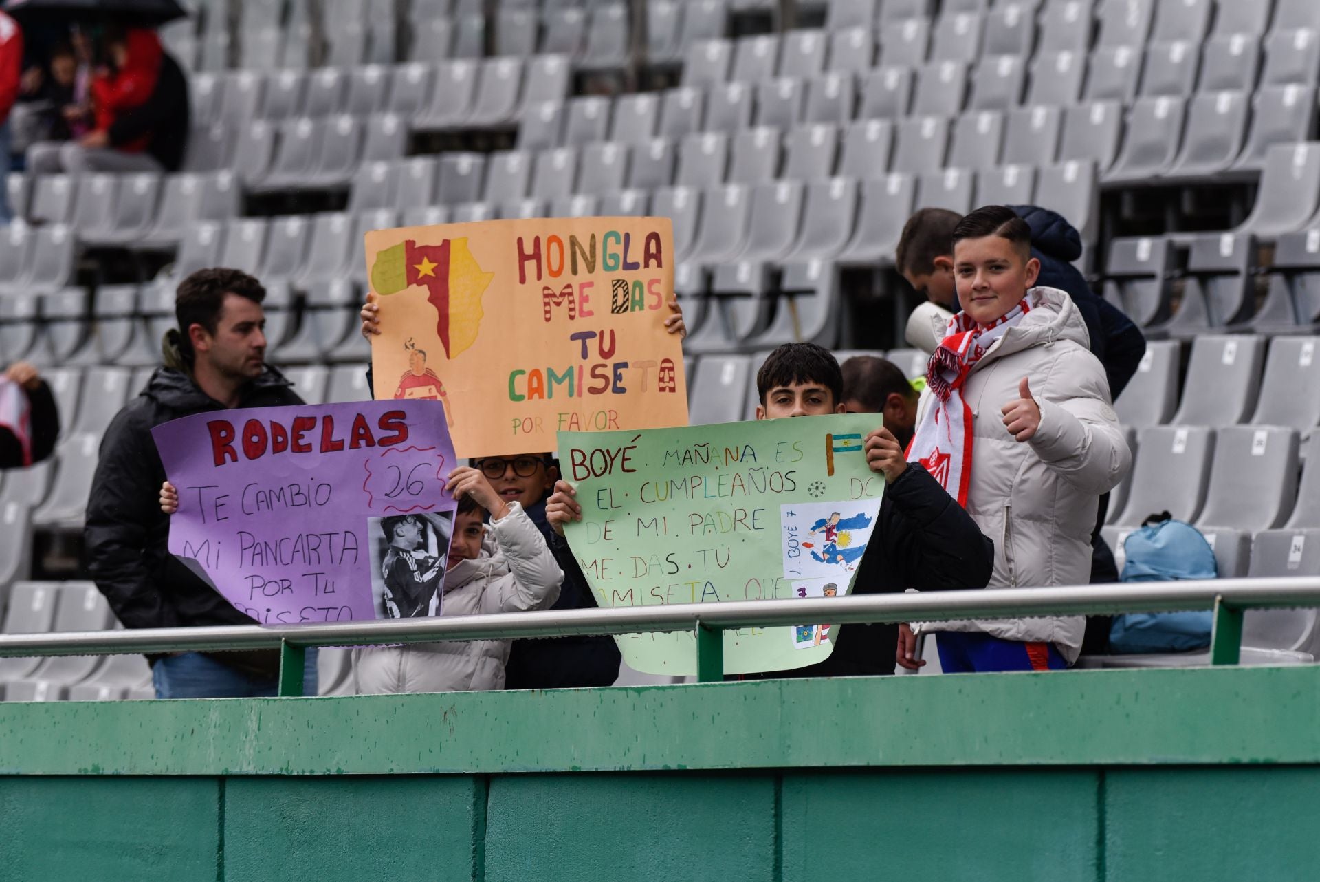 Encuéntrate en las gradas de El Arcángel y en el viaje desde Granada a Córdoba