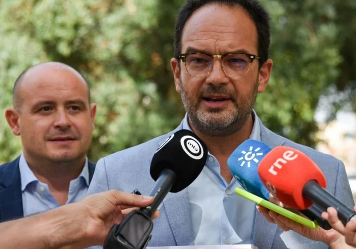 Antonio Hernando señala que parte del gasto en Defensa debe ir a «ciberdefensa»