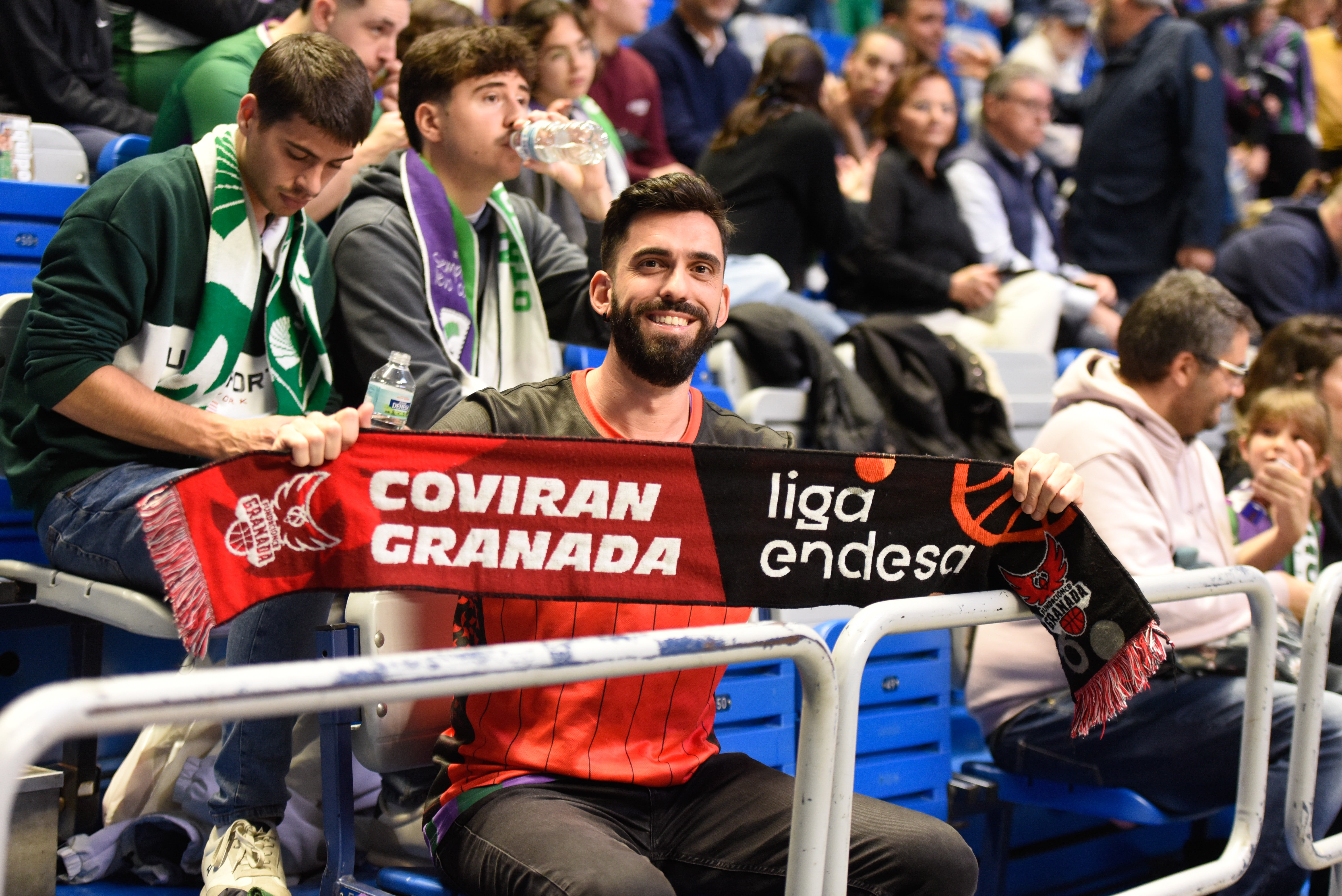 Encuéntrate en la grada del Martín Carpena en el Unicaja-Covirán Granada