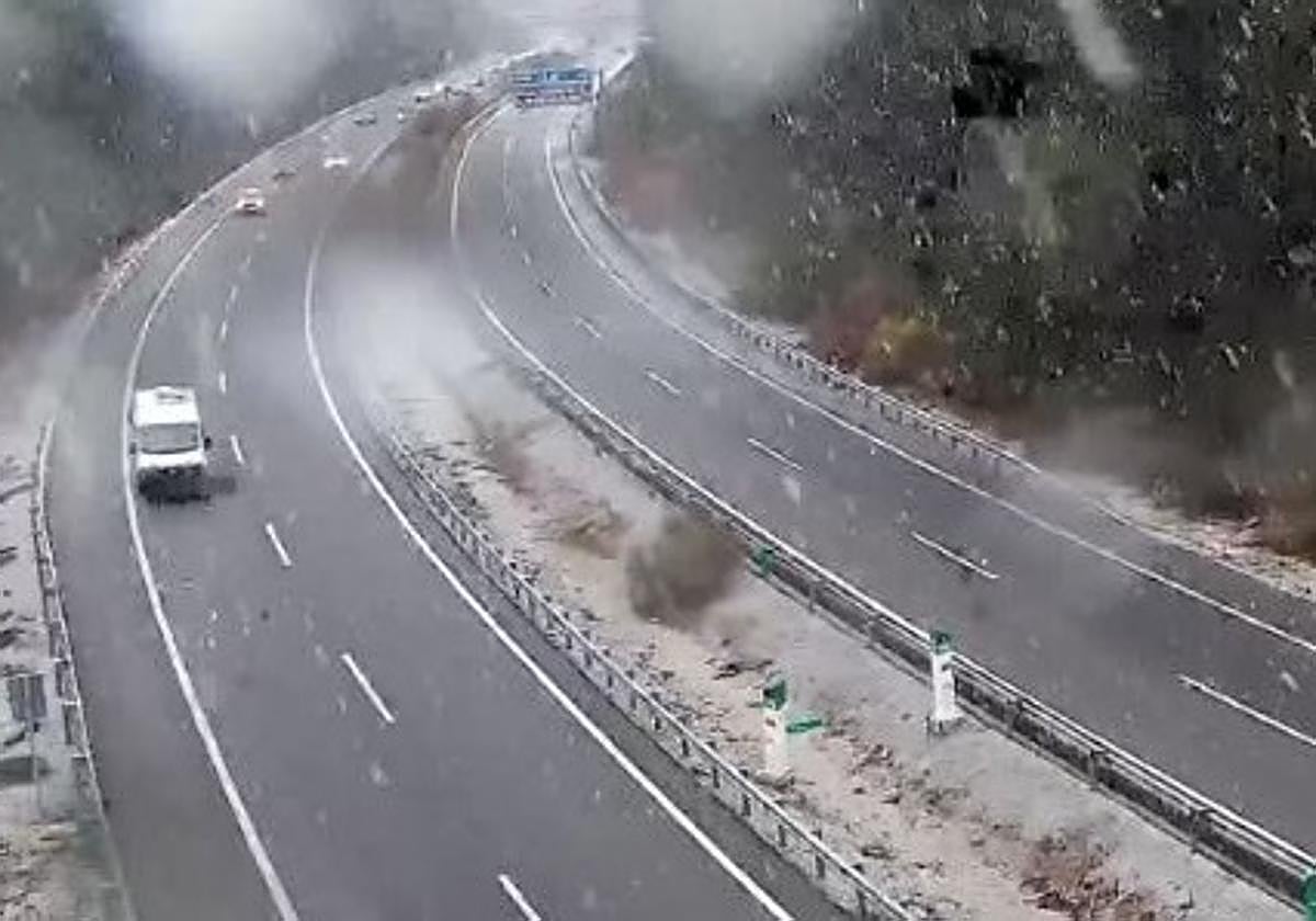 Nieve en el puerto de la Mora.