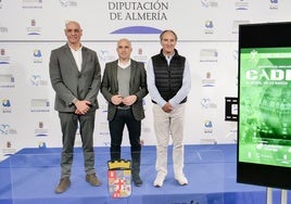 Alfredo Cortés, José Antonio García y Antonio Jesús Casimiro presentaron el evento.