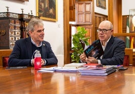 La UGR concede su medalla al Instituto de Astrofísica de Andalucía por su 50 aniversario y al CM Bartolomé y Santiago