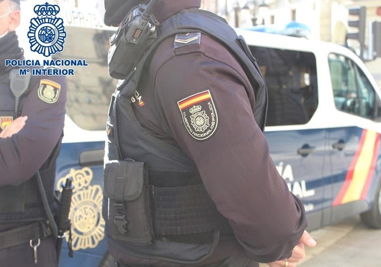 Detenida en Motril la dueña de una clínica dental que ejercía sin titulación y cerró sin avisar