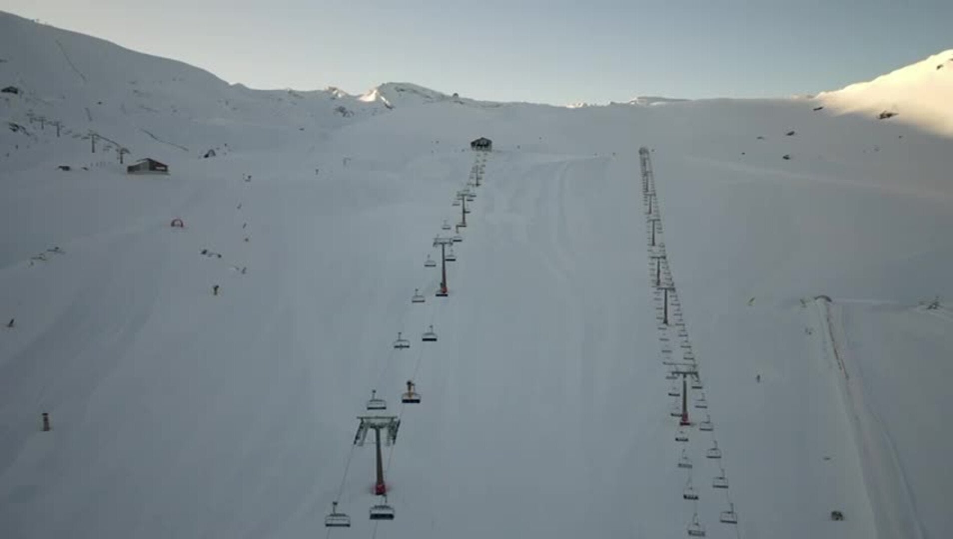 Sierra Nevada asombra a vista de pájaro