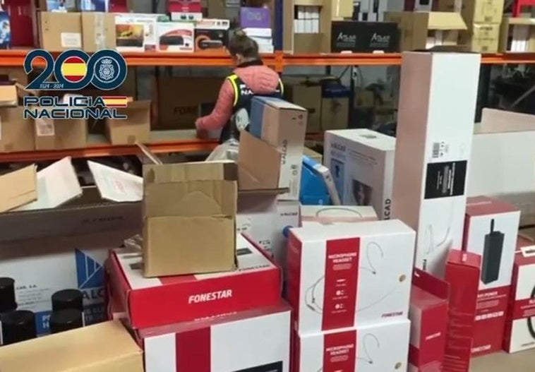 Cae en Jaén y Málaga un grupo que distribuía de forma ilegal contenidos audiovisuales