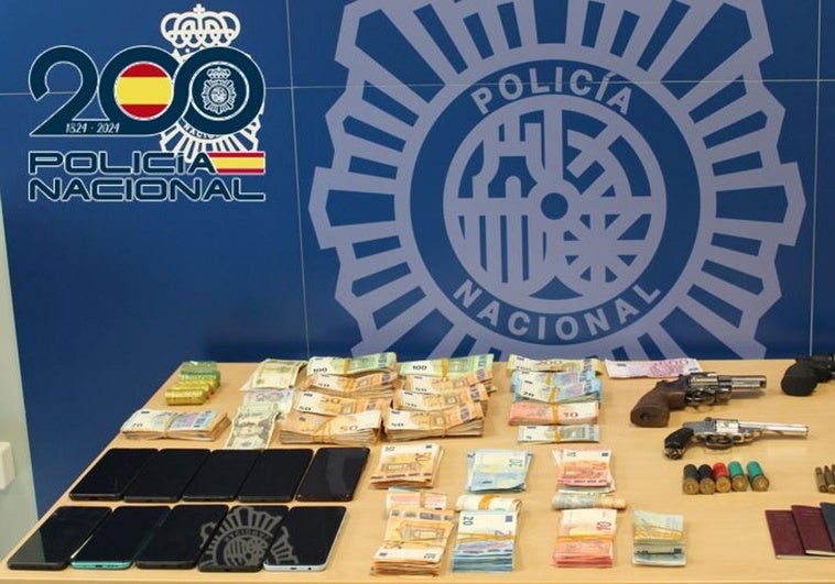 Liberadas once mujeres explotadas sexualmente en dos viviendas de Almería y Granada