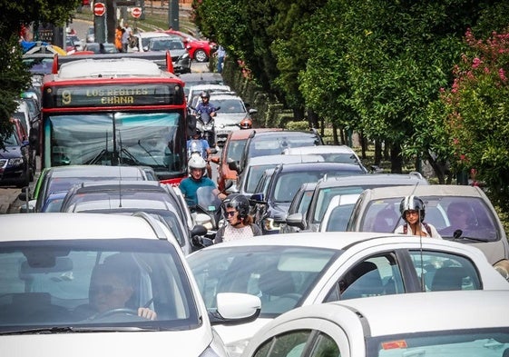 El plan de movilidad plantea extender la zona de bajas emisiones al Cinturón