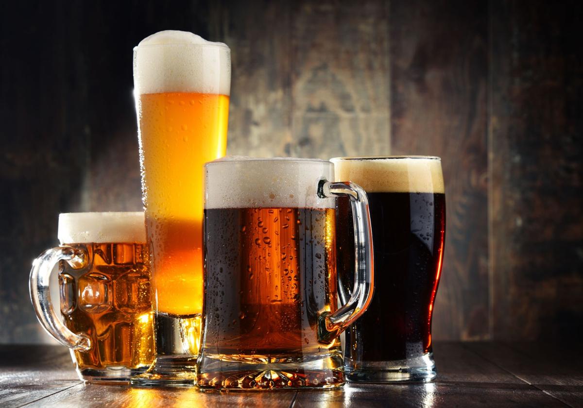 Aprender entre cervezas: 5 pubs de granada con encuentros de intercambio lingüístico | ideal