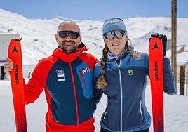 Ana Alonso y su entrenador, Javi Argüelles.