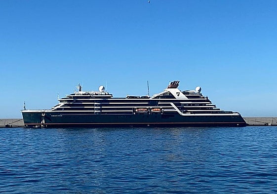 Crucero 'Seabourn Venture' en Motril.