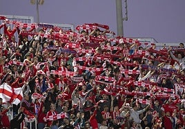 a afición rojiblanca estará en el Nuevo Los Cármenes apoyando a la UD Almería.
