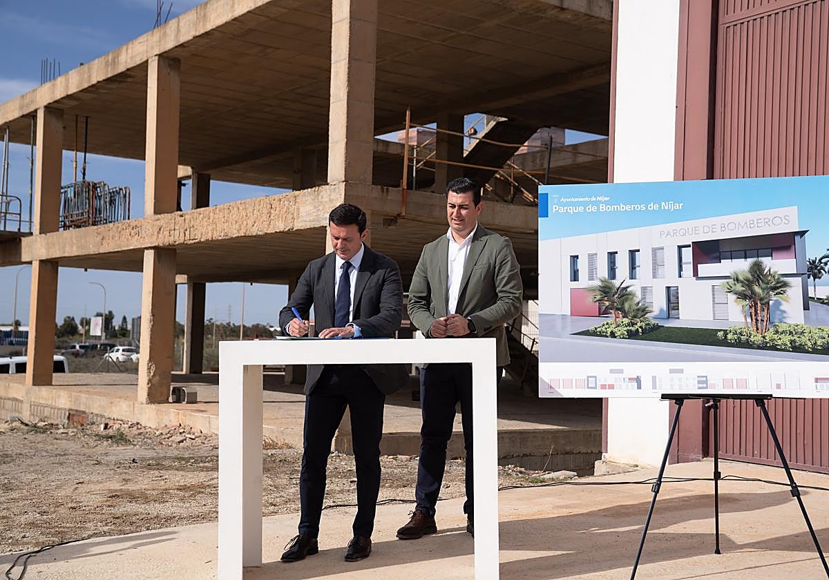 Arrancan las obras del primer Parque de Bomberos de Níjar