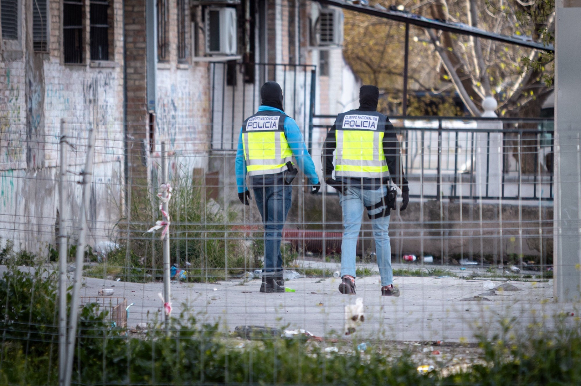 Las imágenes de la operación policial en la zona Norte de Granada, desde dentro