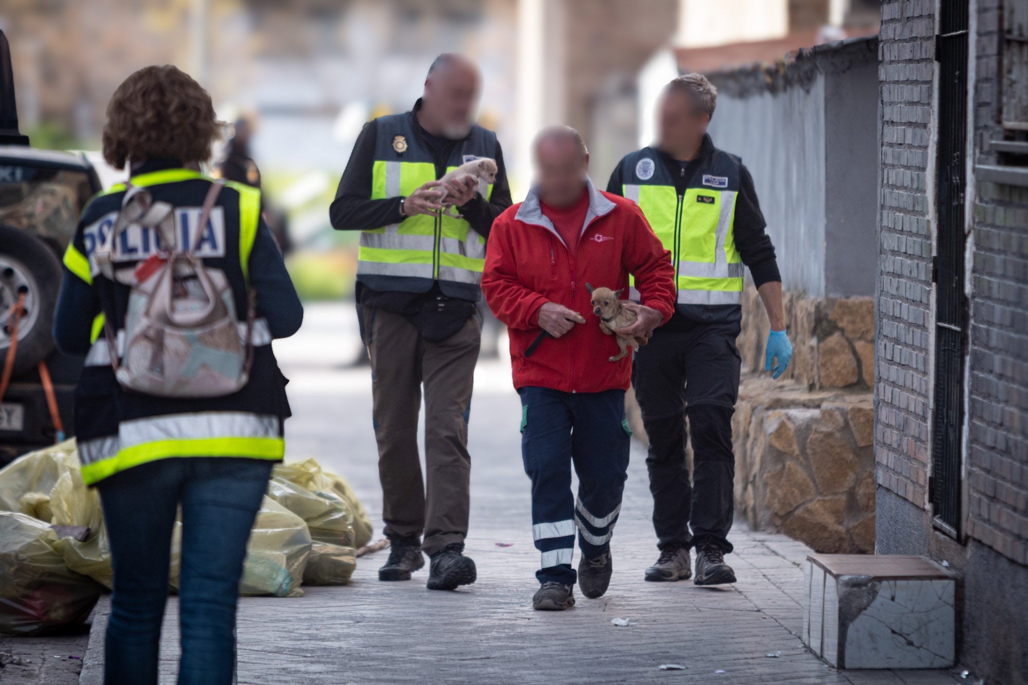 Las imágenes de la operación policial en la zona Norte de Granada, desde dentro
