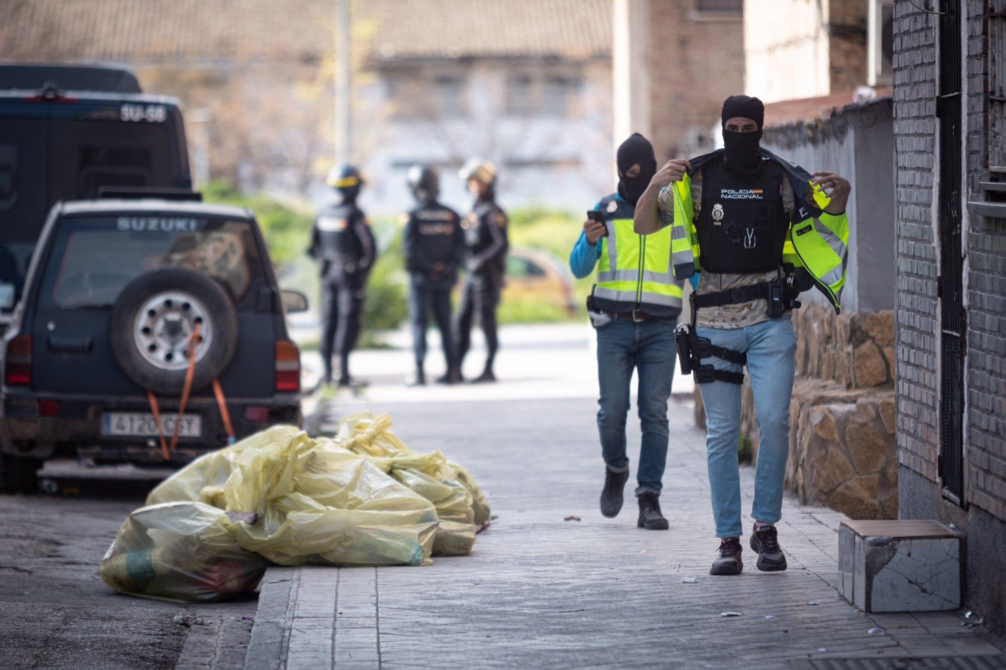 Las imágenes de la operación policial en la zona Norte de Granada, desde dentro
