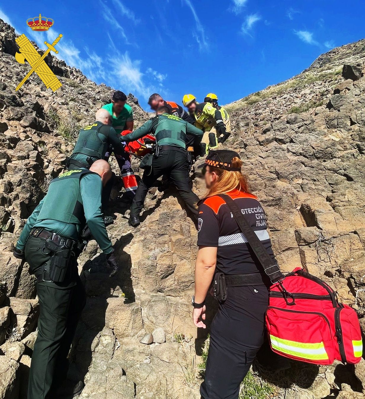 Operativo desplegado para la evacuación del senderista herido.