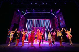 Kinky Boots, el musical ganador de seis premios Tony, ofrece este sábado dos funciones en Roquetas de Mar