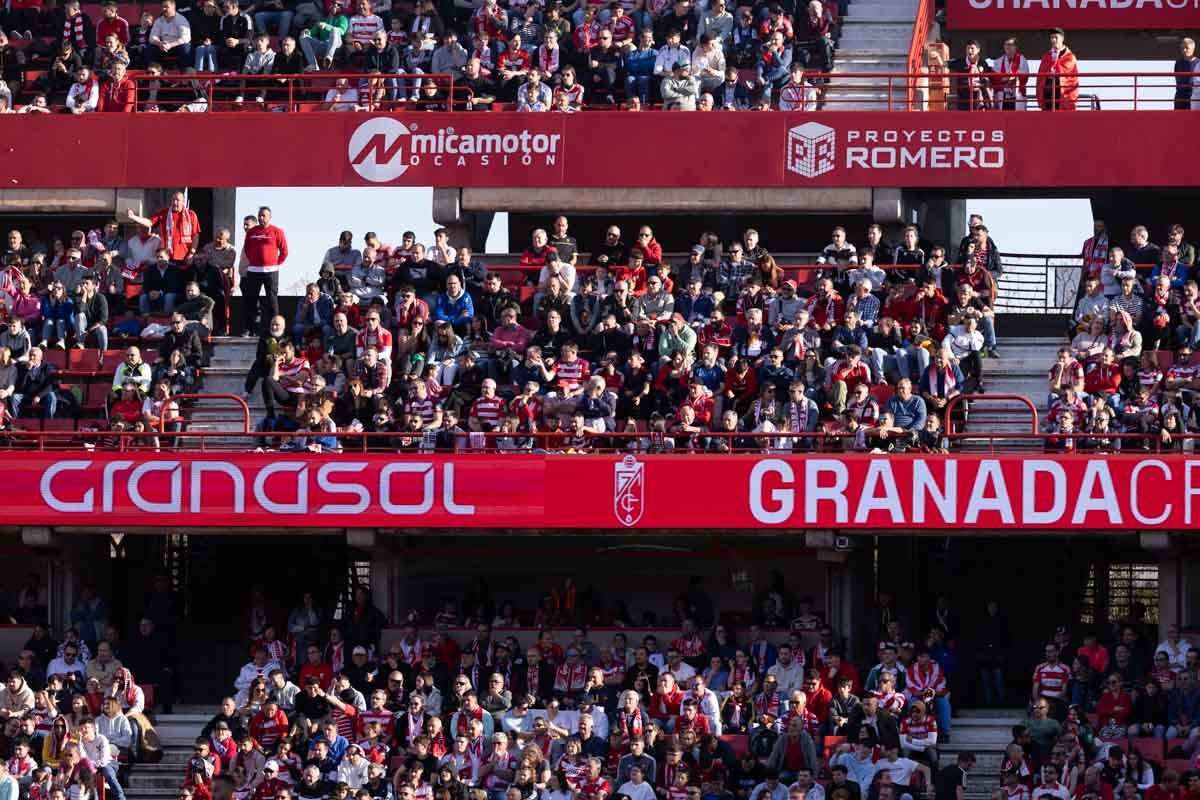 Encuéntrate en Los Cármenes durante el Granada-Almería