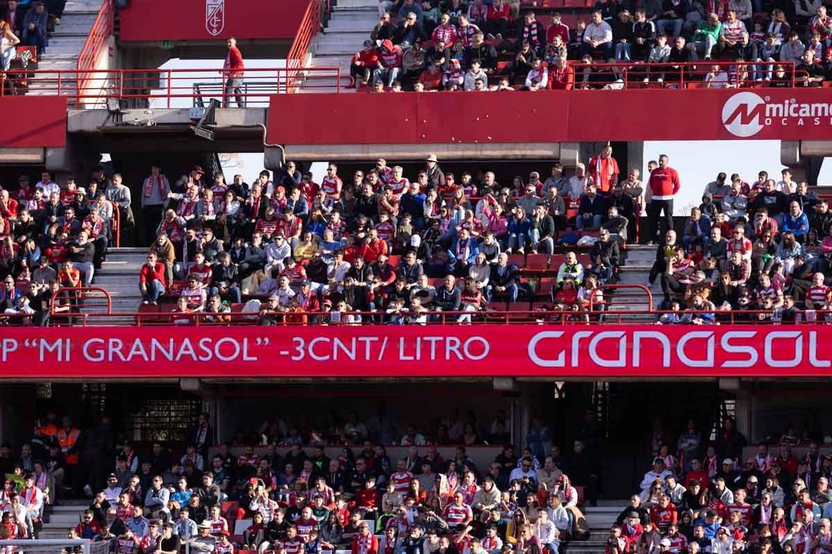 Encuéntrate en Los Cármenes durante el Granada-Almería