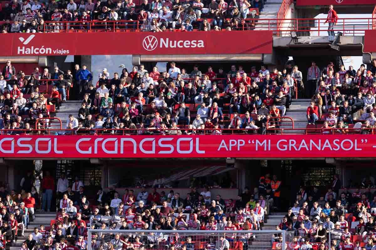 Encuéntrate en Los Cármenes durante el Granada-Almería