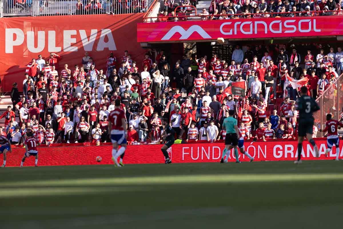 Encuéntrate en Los Cármenes durante el Granada-Almería