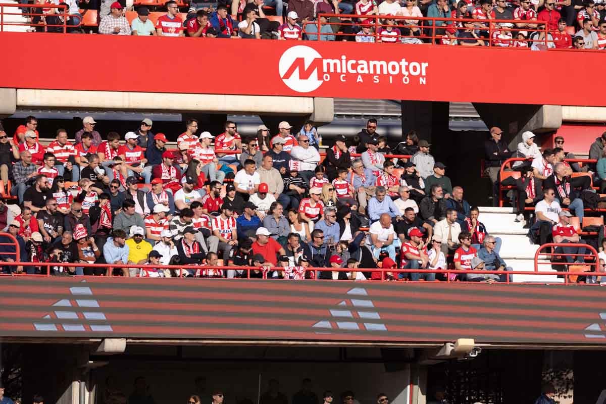 Encuéntrate en Los Cármenes durante el Granada-Almería