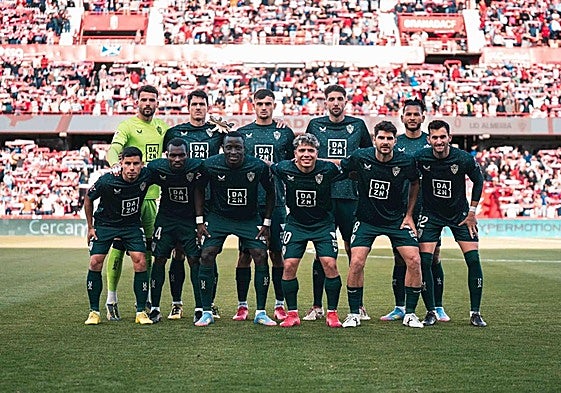 Once titular del Almería contra el Granada