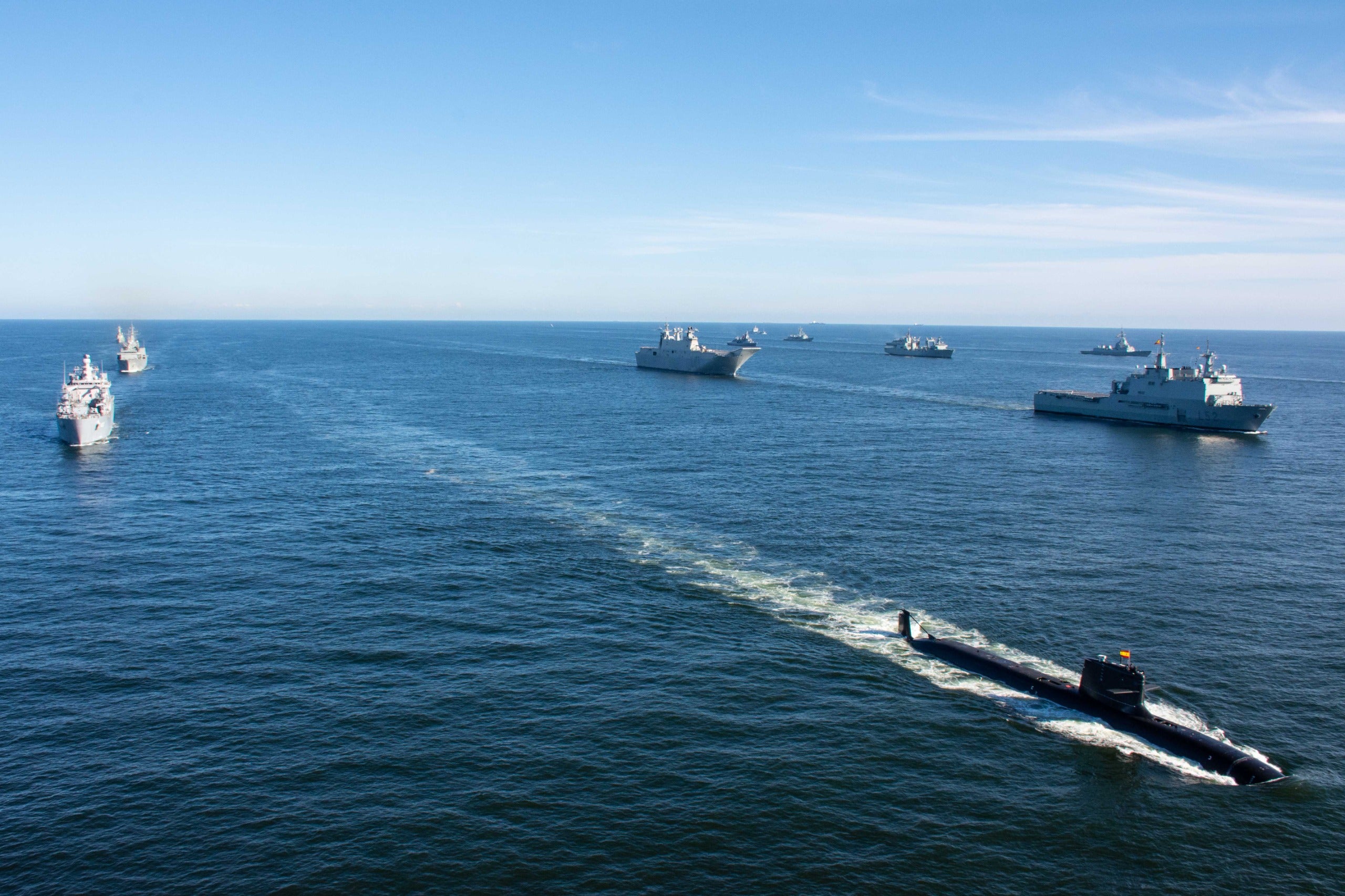 Las imágenes de las maniobras de la Armada y la OTAN