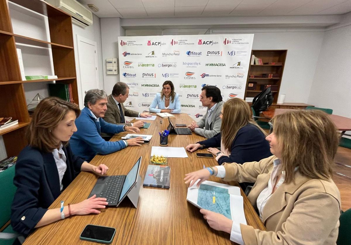 El PP pide que la «decisión unilateral sobre la integración del tren cuente con «estudios rigurosos»