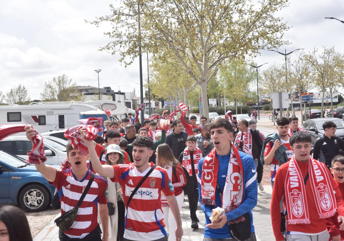Encuéntrate entre la afición del Granada desplazada a Albacete