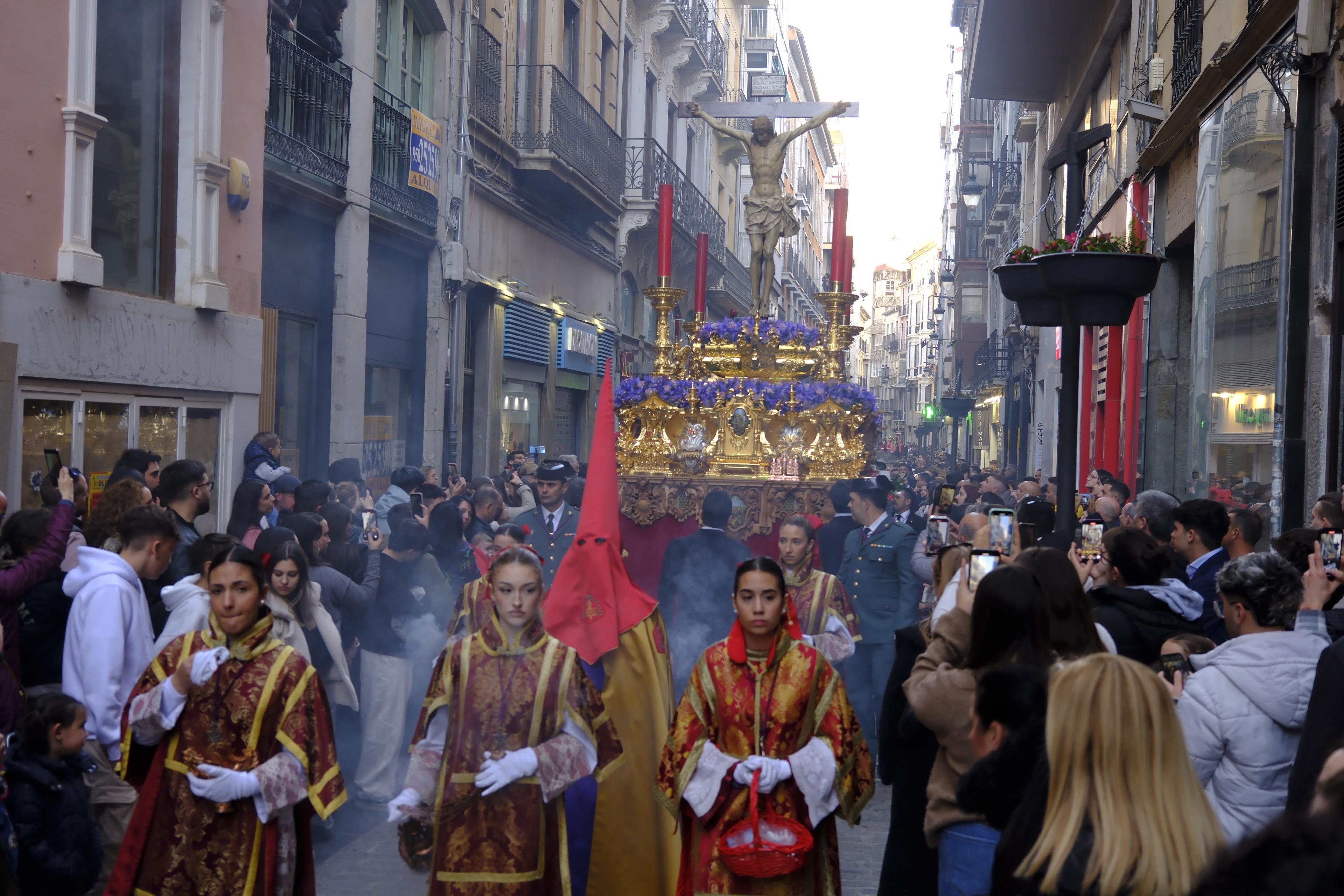 Las imágenes más llamativas y esperadas del Miércoles Santo en Granada