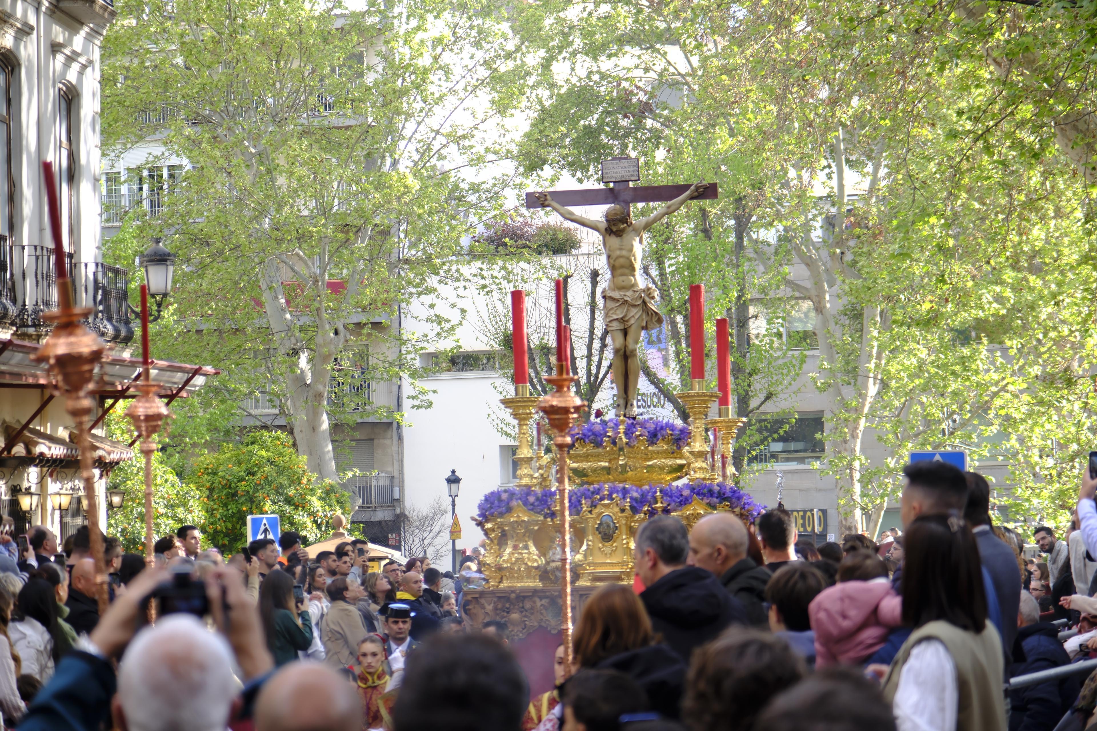 Las imágenes más llamativas y esperadas del Miércoles Santo en Granada