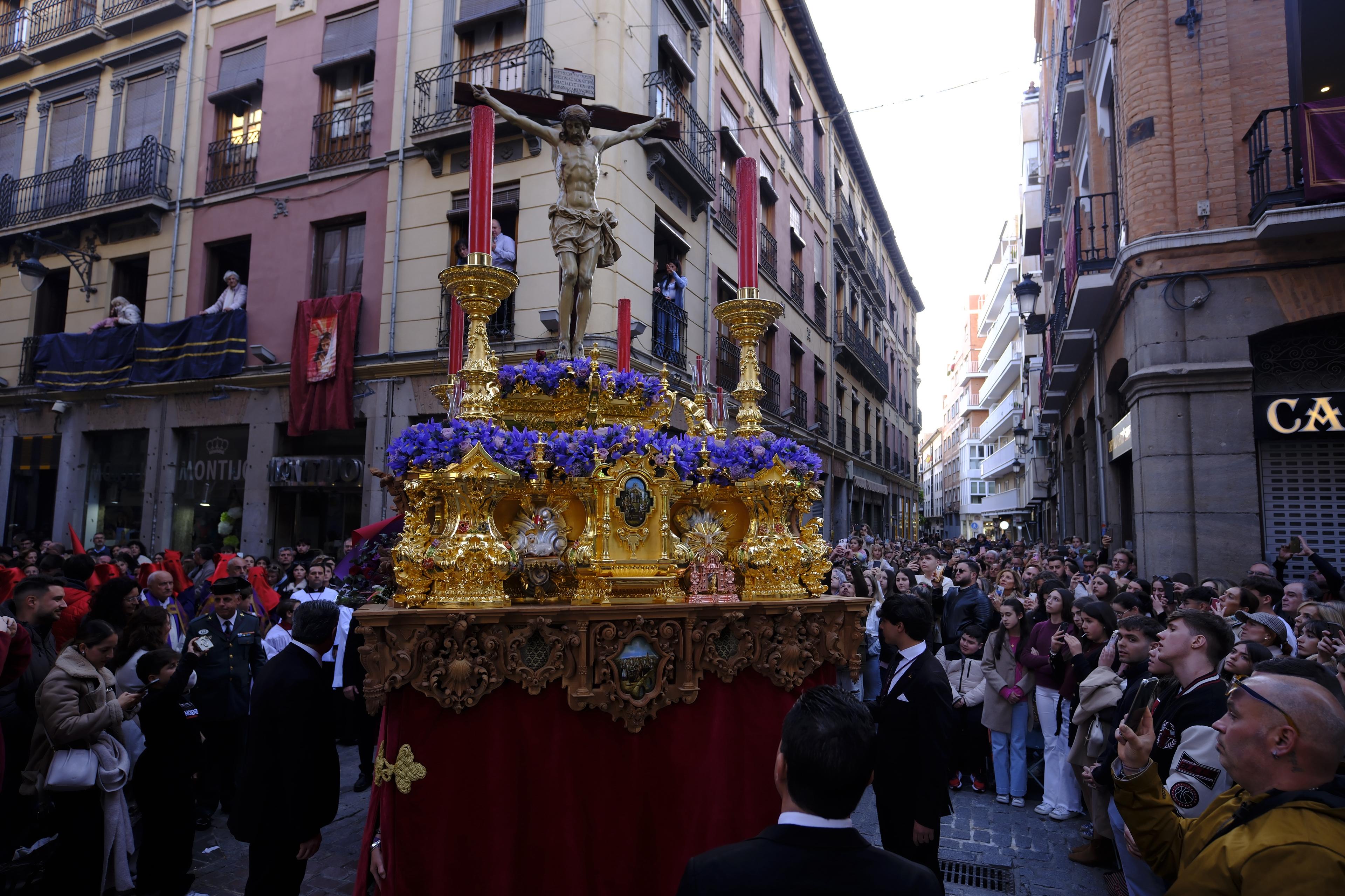 Las imágenes más llamativas y esperadas del Miércoles Santo en Granada