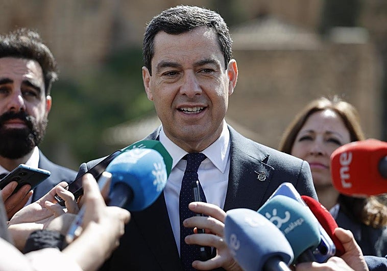 Moreno prevé que Andalucía ronde el 80 % de ocupación turística en Semana Santa