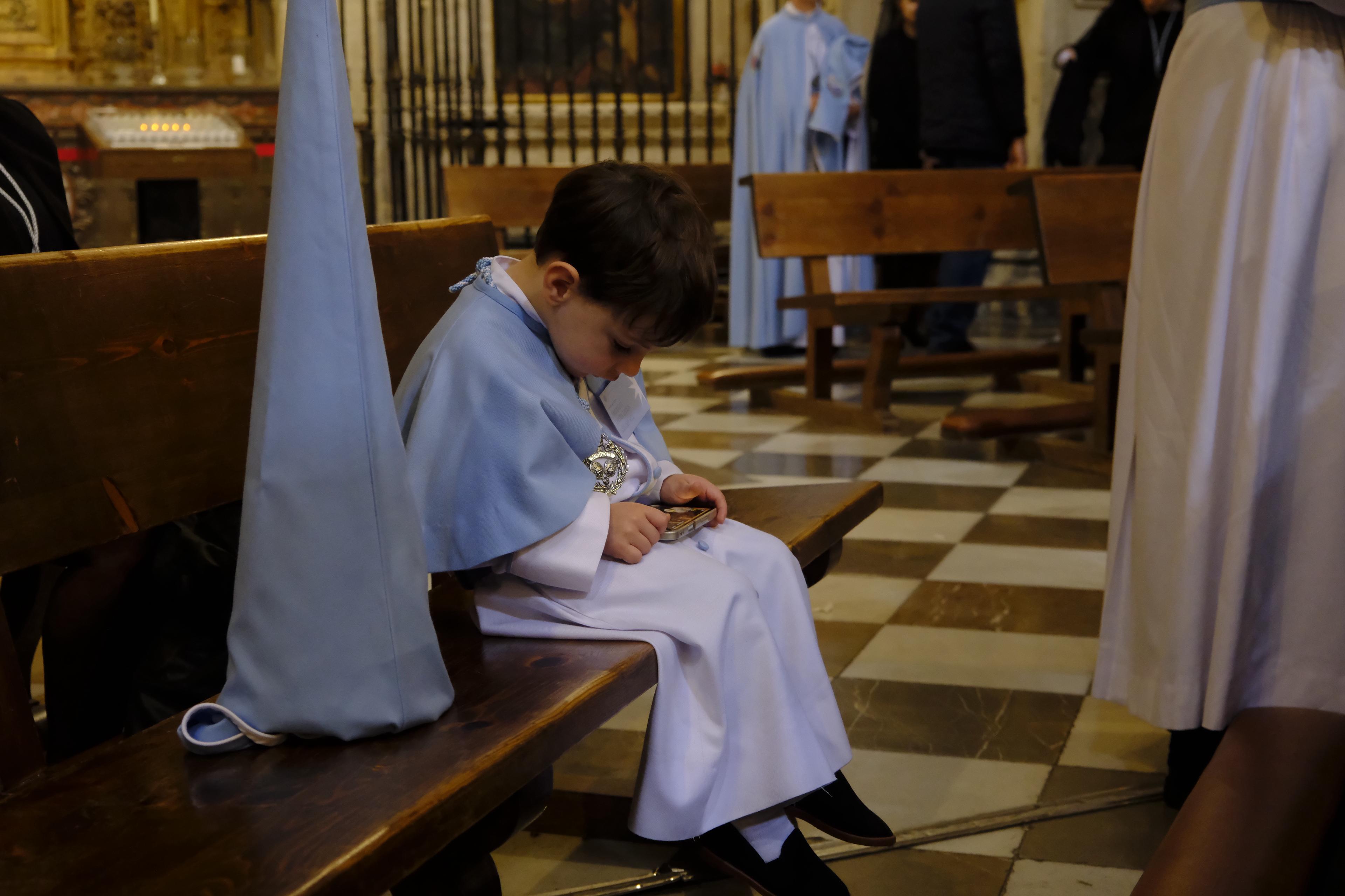 Recogimiento en el Sagrario con Resucitado y Alegría