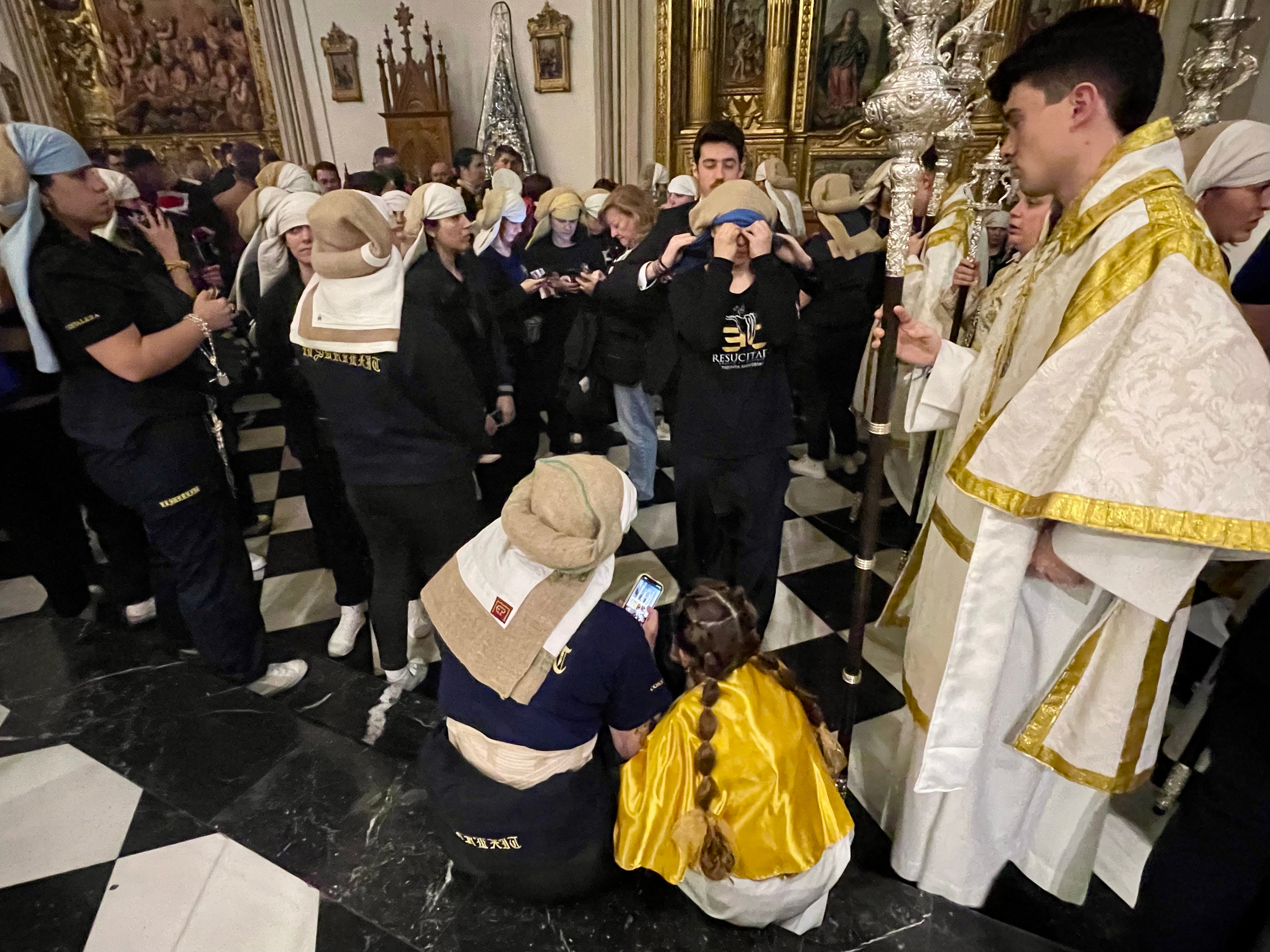 El Resucitado de Jaén se queda en el templo por las lluvias