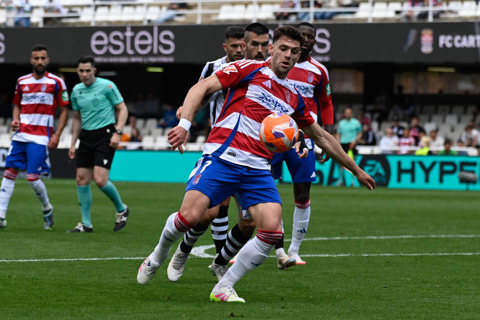 Las mejores imágenes del Cartagena - Granada CF