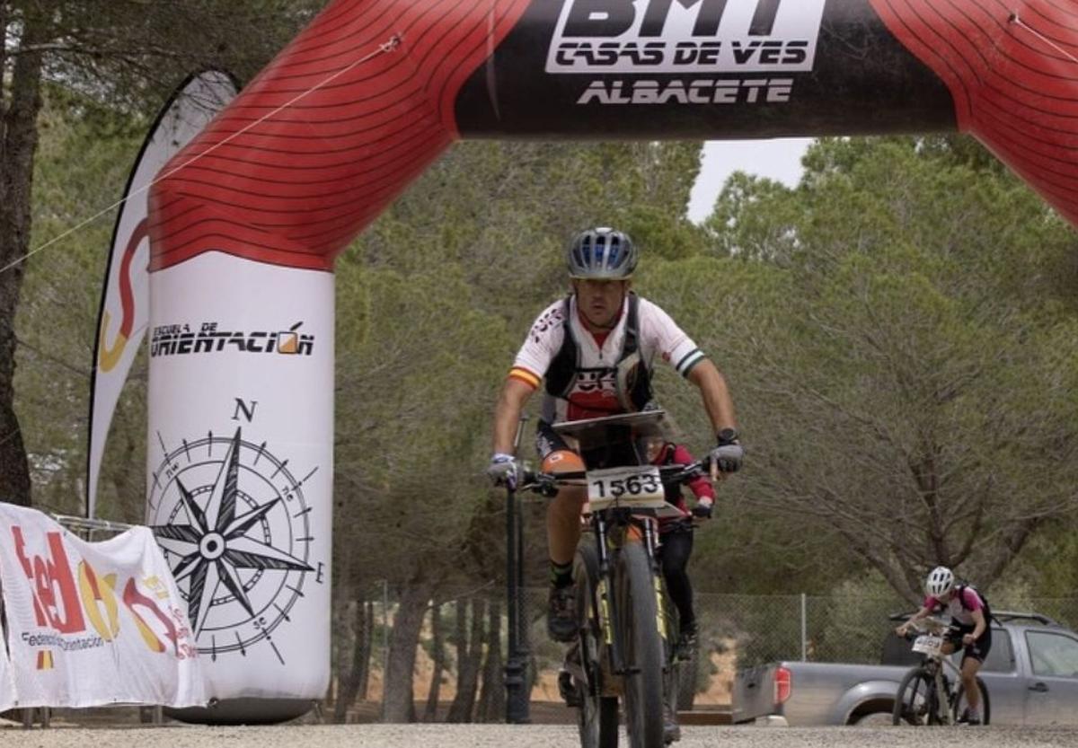 Pablo cano, campeón de españa en ultrascore mtb-o en la categoría m55 | ideal