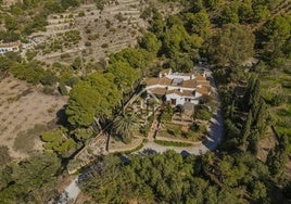 Imagen de la finca de lujo que se vende por casi 3 millones de euros en Motril.