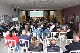 La Asociación El Saliente celebra su Asamblea General marcada por el compromiso social y la defensa de los más vulnerables