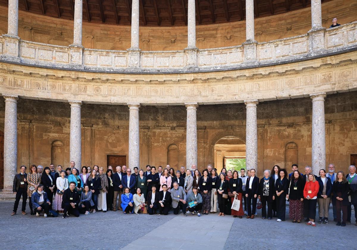 Más de 70 expertos en la gestión del Patrimonio Mundial analizan en la Alhambra cómo conservar y difundir estos bienes