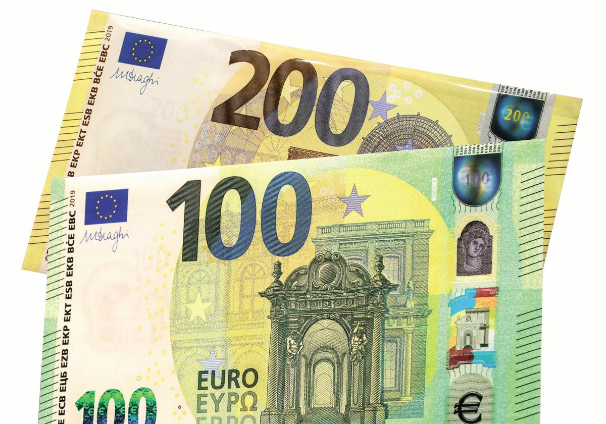 Unos niños de íllora hallan 300 euros en la calle y los devuelven | ideal