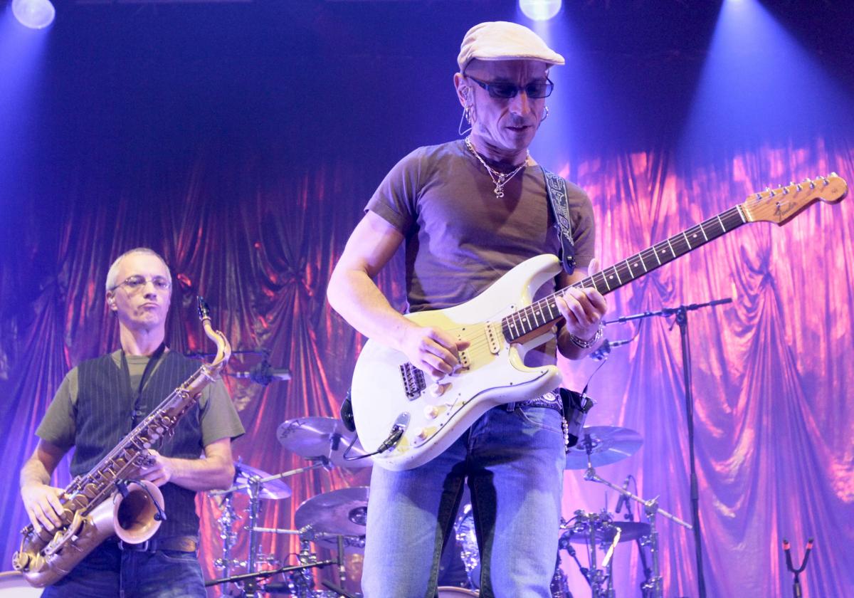 Fito & fitipaldis anuncia concierto en granada | ideal