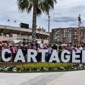 Aficionados del Granada, en Cartagena.